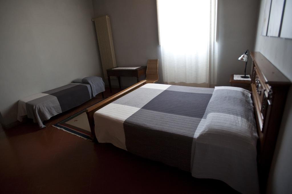 B&B Glicine E Luna Cascina Εξωτερικό φωτογραφία