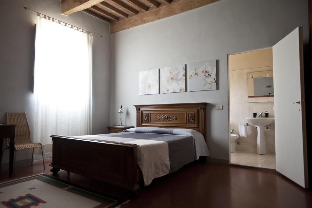B&B Glicine E Luna Cascina Εξωτερικό φωτογραφία