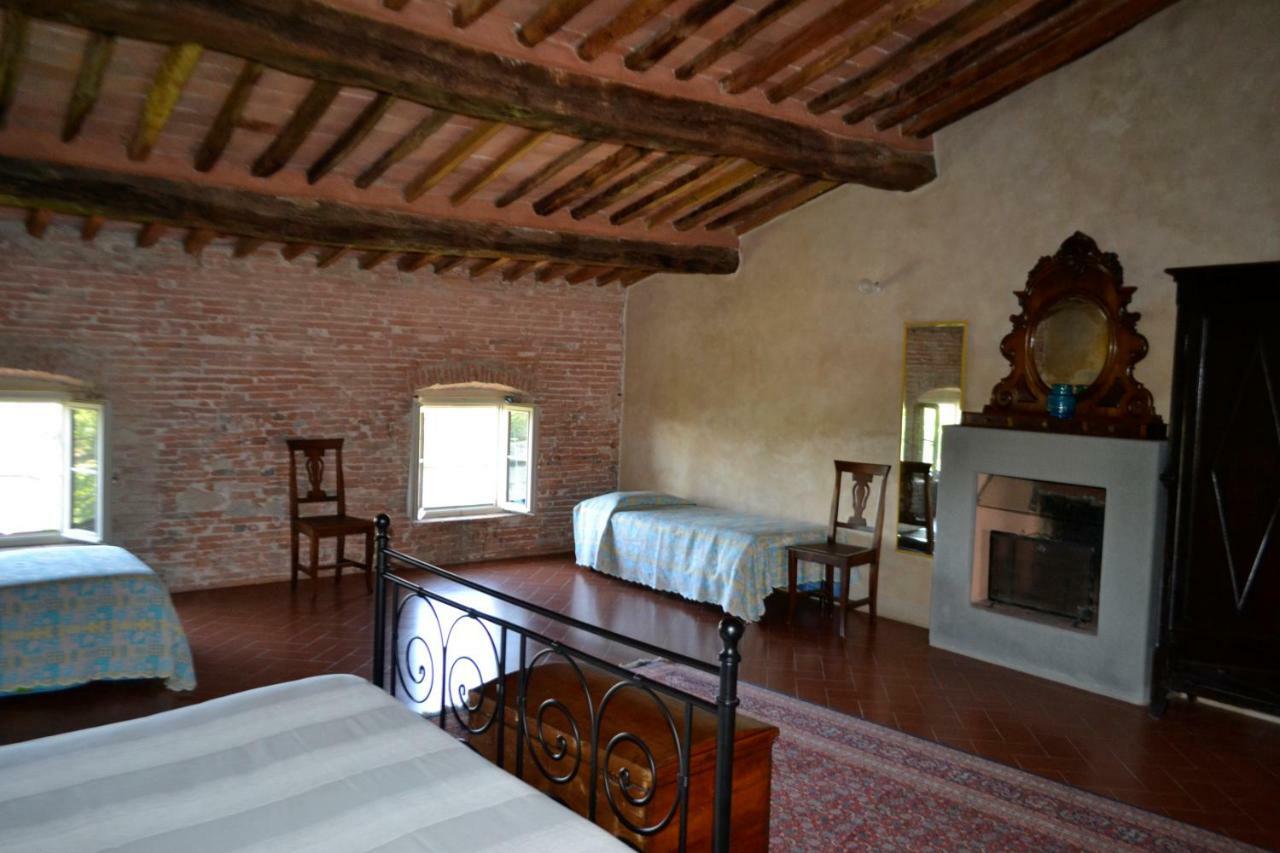 B&B Glicine E Luna Cascina Εξωτερικό φωτογραφία