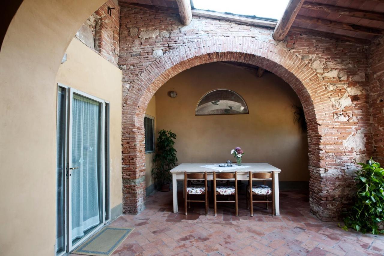 B&B Glicine E Luna Cascina Εξωτερικό φωτογραφία